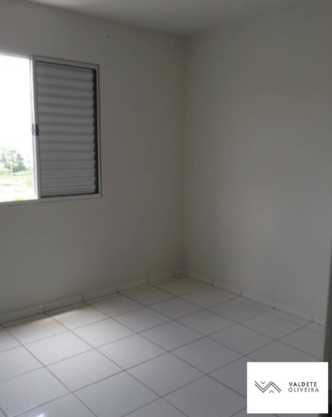 Apartamento à venda com 2 quartos, 73m² - Foto 4