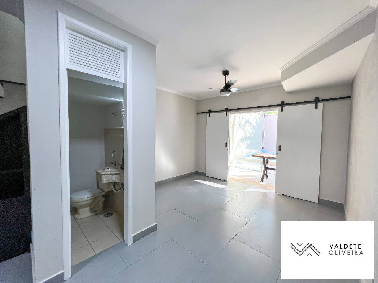 Casa à venda com 3 quartos, 120m² - Foto 3