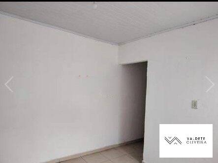 Casa à venda com 3 quartos, 200m² - Foto 14