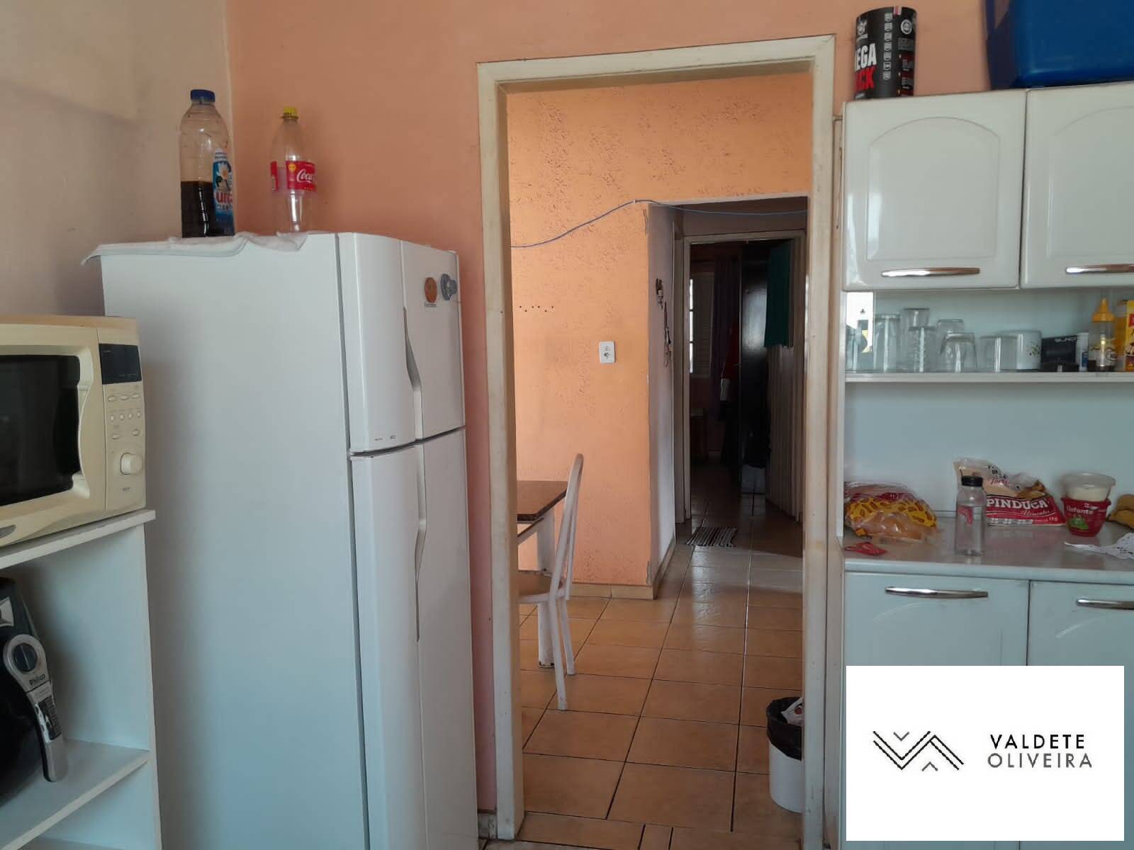 Casa à venda com 3 quartos, 250m² - Foto 18