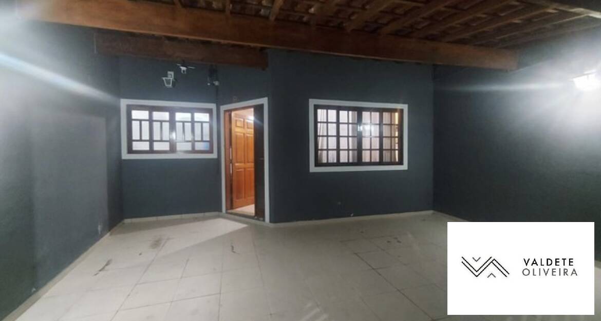 Casa à venda com 3 quartos, 110m² - Foto 12