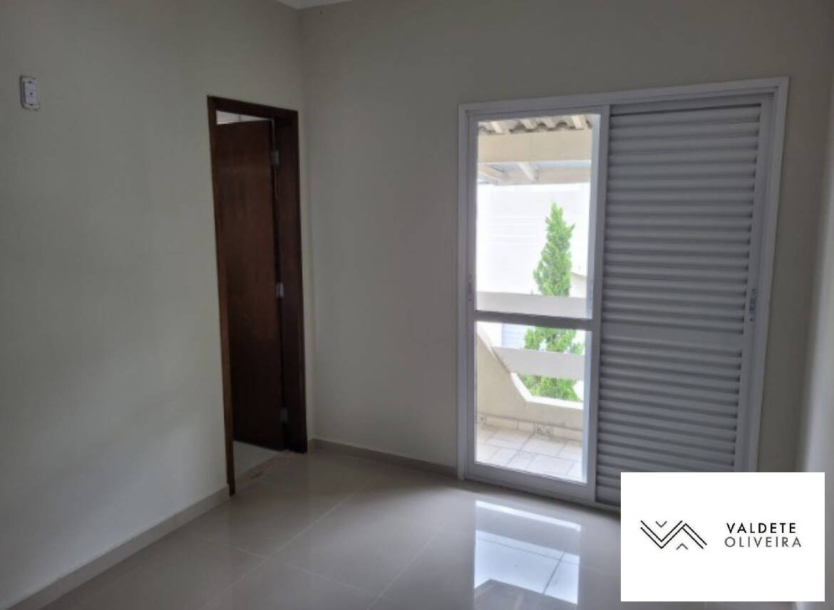 Casa à venda com 3 quartos, 95m² - Foto 11