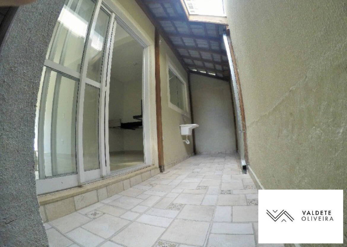 Casa à venda com 3 quartos, 95m² - Foto 14