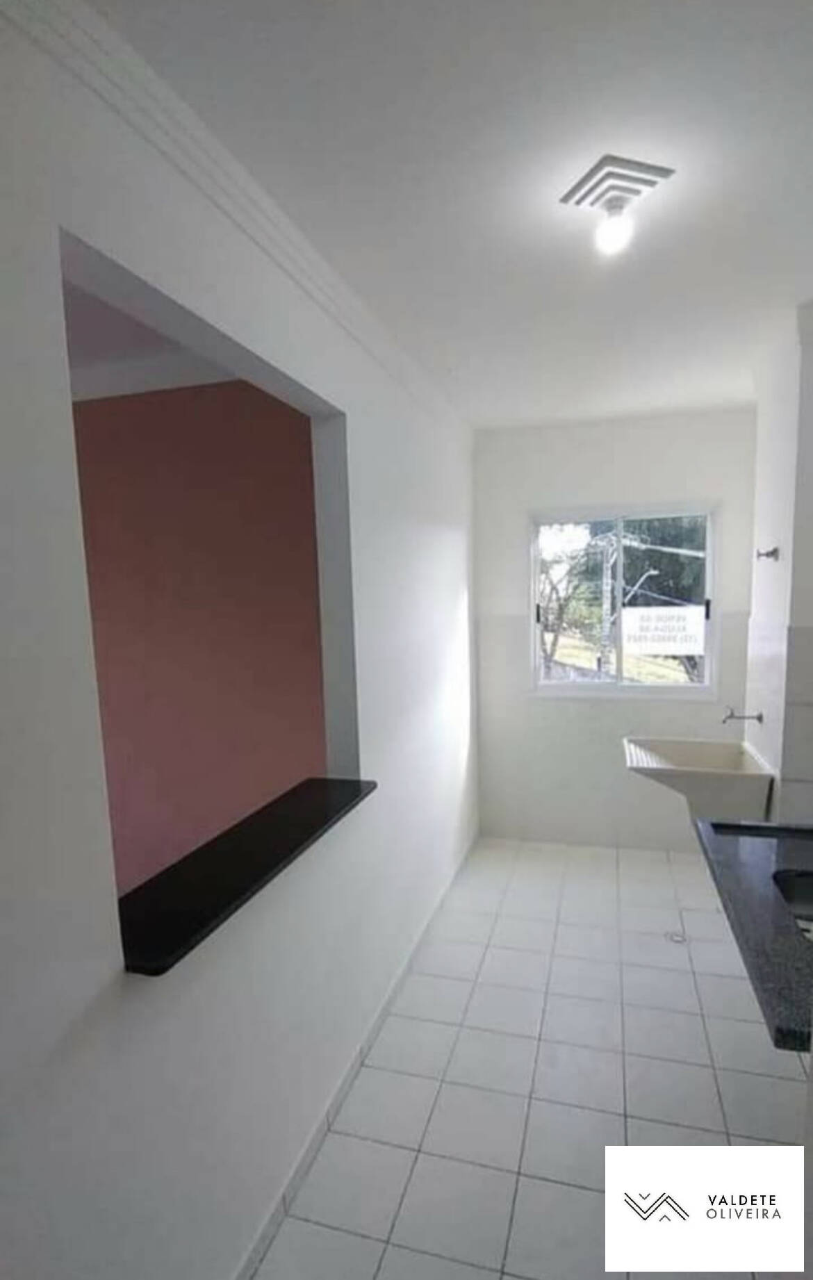 Apartamento à venda com 2 quartos, 60m² - Foto 2