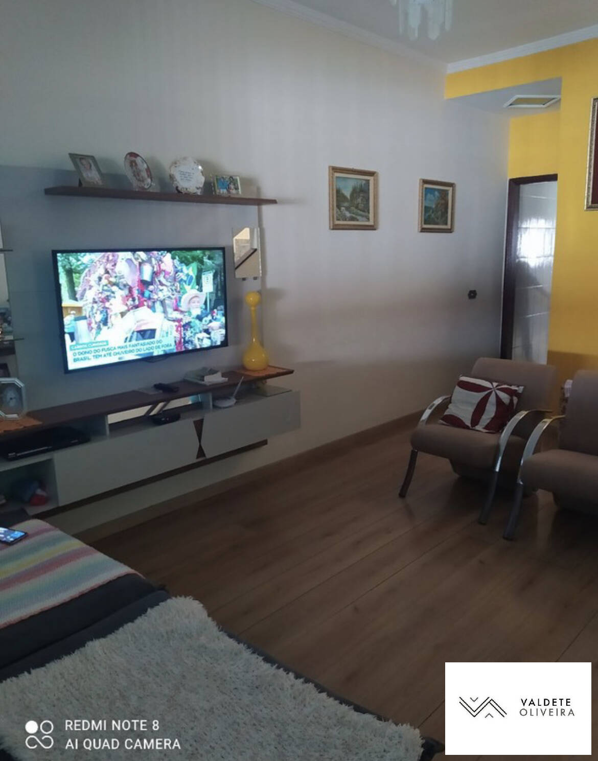 Casa à venda com 2 quartos, 133m² - Foto 1