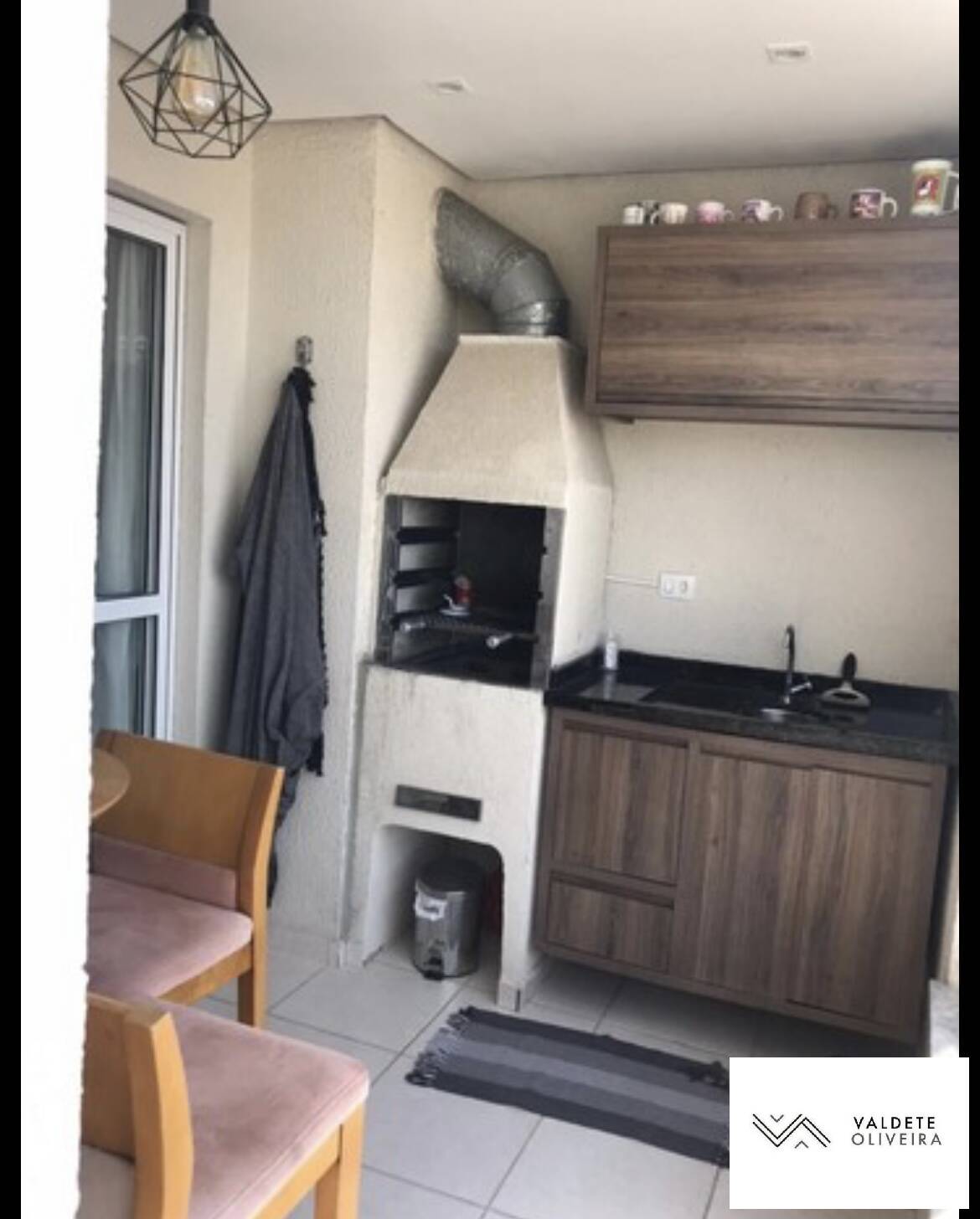 Apartamento à venda com 2 quartos, 65m² - Foto 2