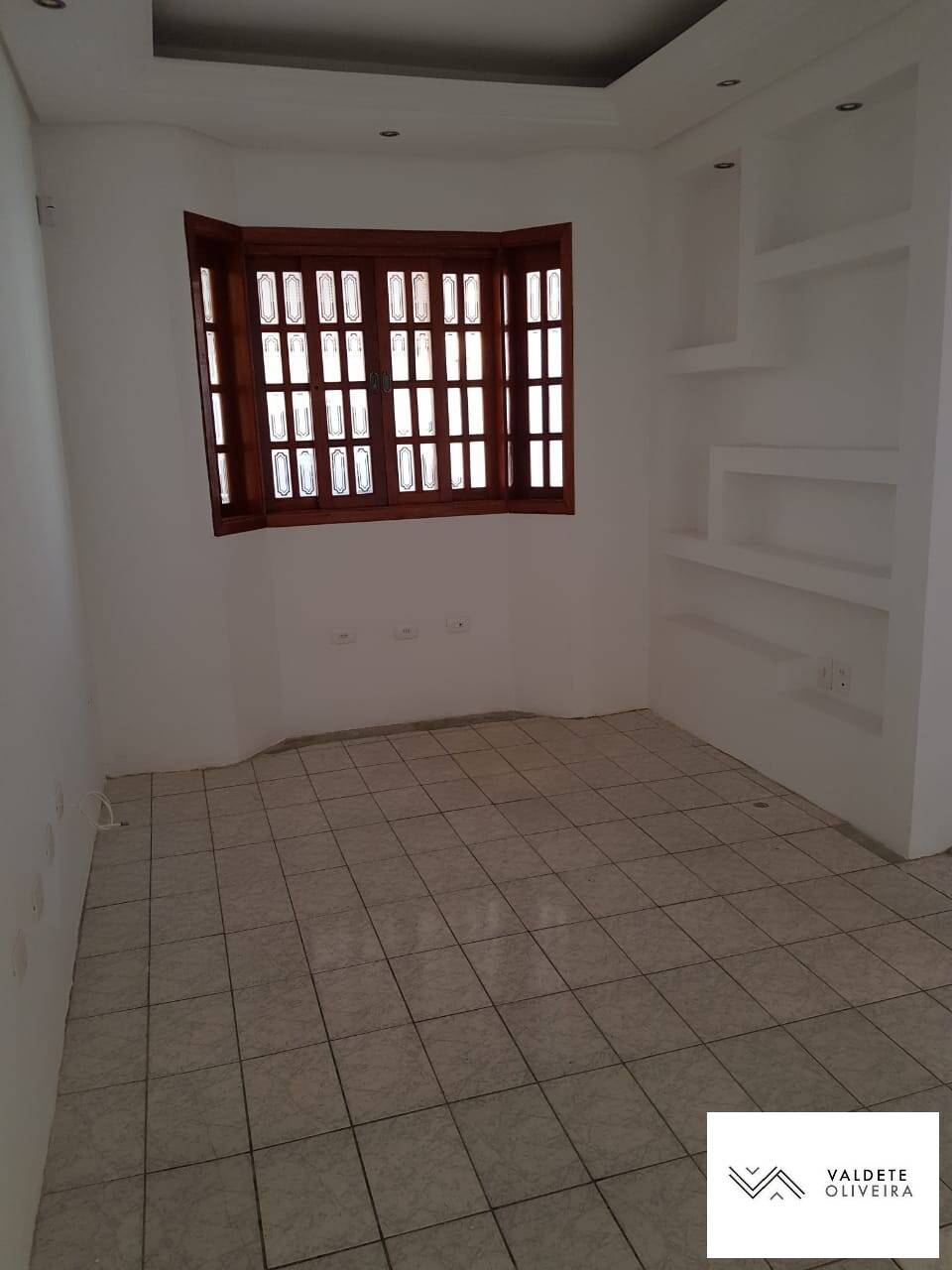 Casa à venda com 3 quartos, 180m² - Foto 6