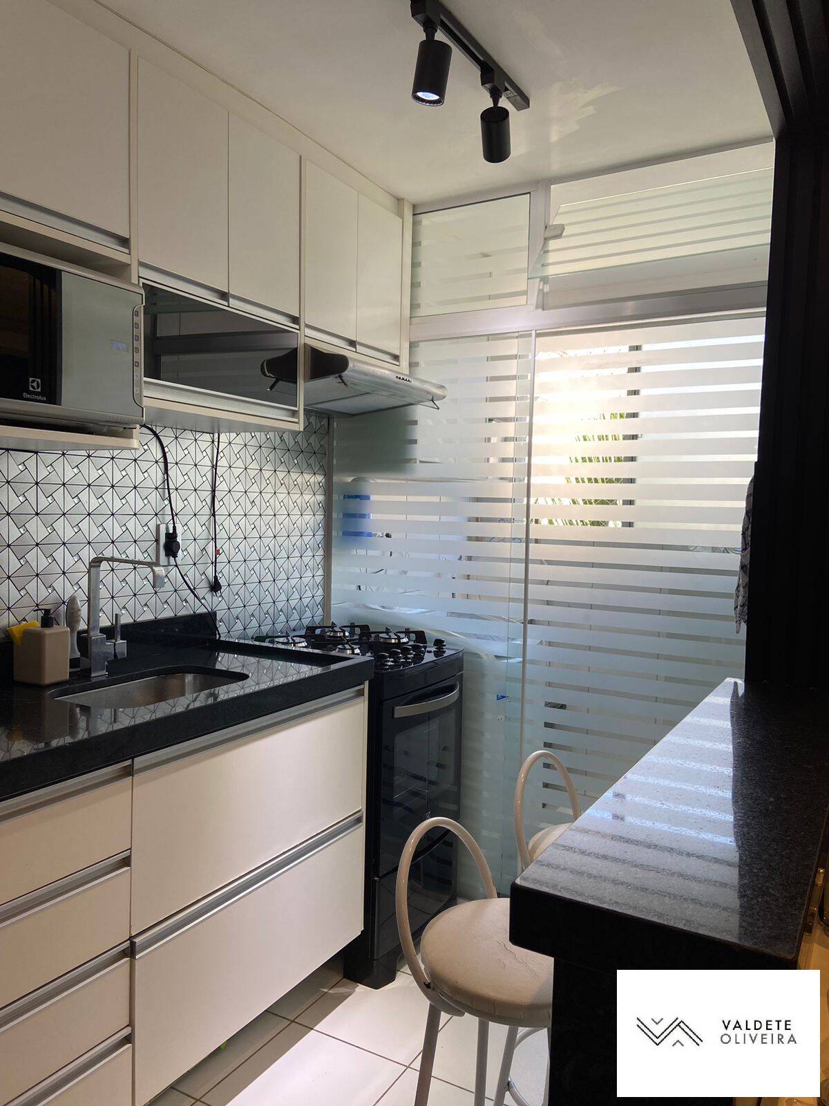 Apartamento para alugar com 2 quartos, 54m² - Foto 2