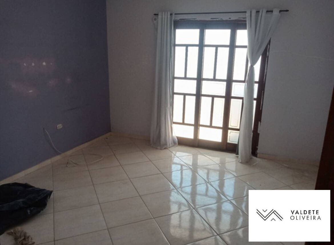 Casa à venda com 3 quartos, 118m² - Foto 9