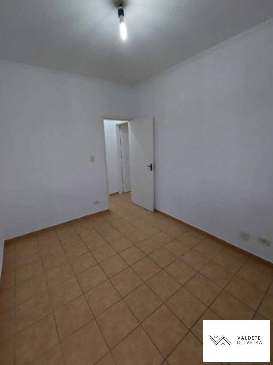 Apartamento à venda com 2 quartos, 68m² - Foto 10