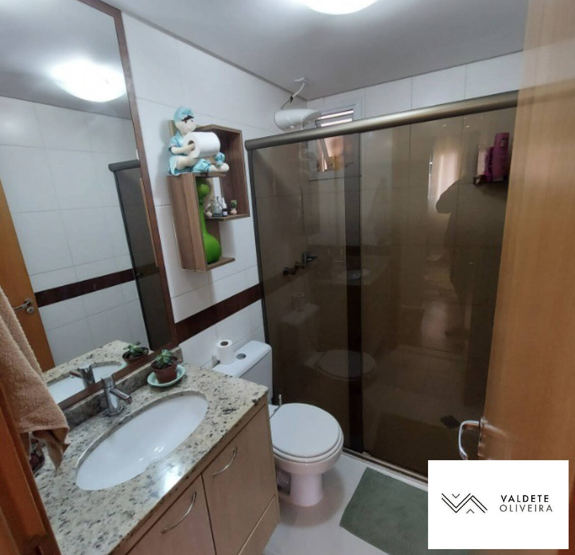 Apartamento à venda com 3 quartos, 77m² - Foto 18