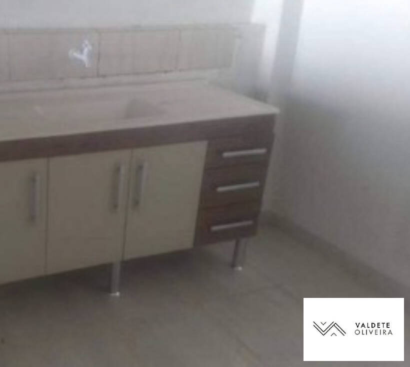 Casa à venda com 3 quartos, 150m² - Foto 4