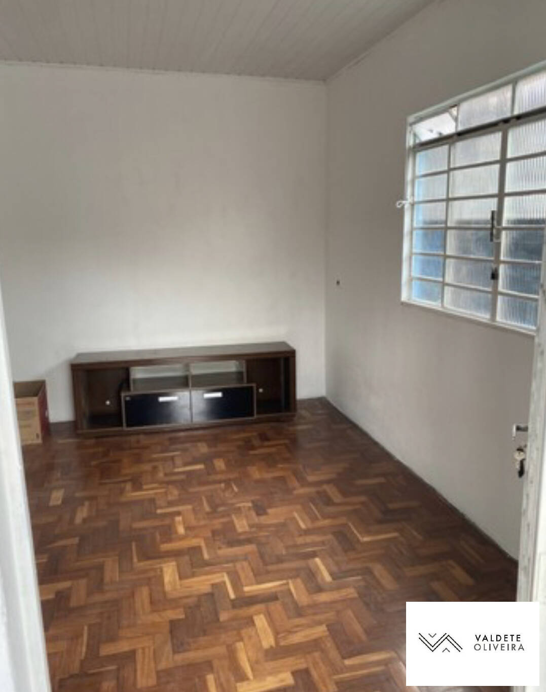 Casa à venda com 3 quartos, 87m² - Foto 2