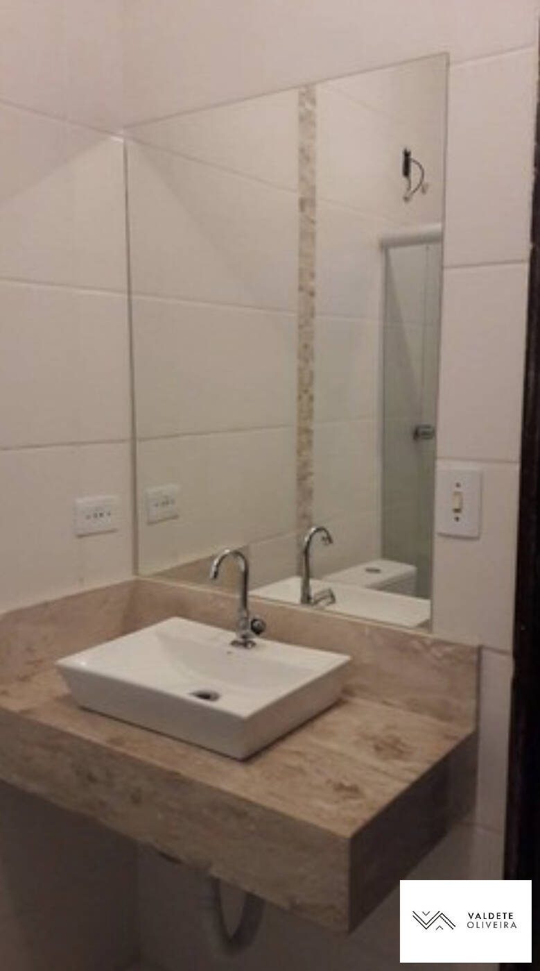 Casa à venda com 3 quartos, 190m² - Foto 7