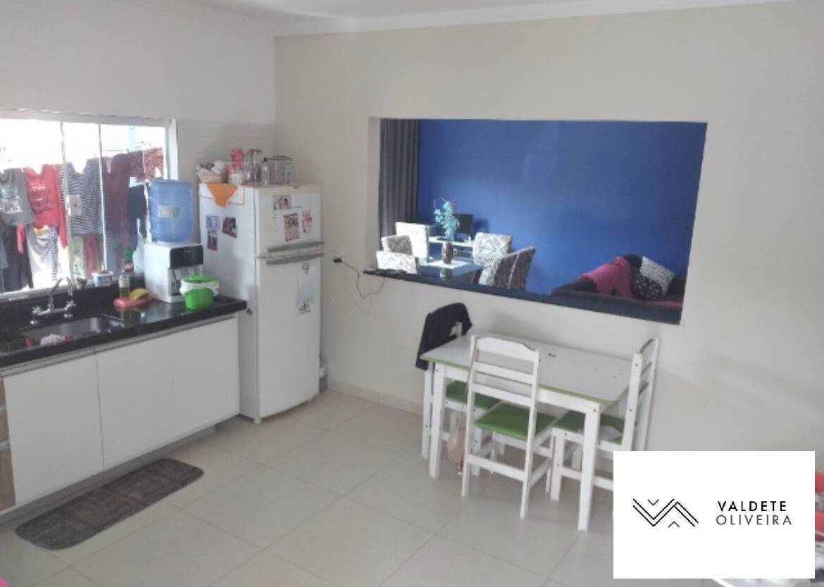 Casa à venda com 2 quartos, 104m² - Foto 7