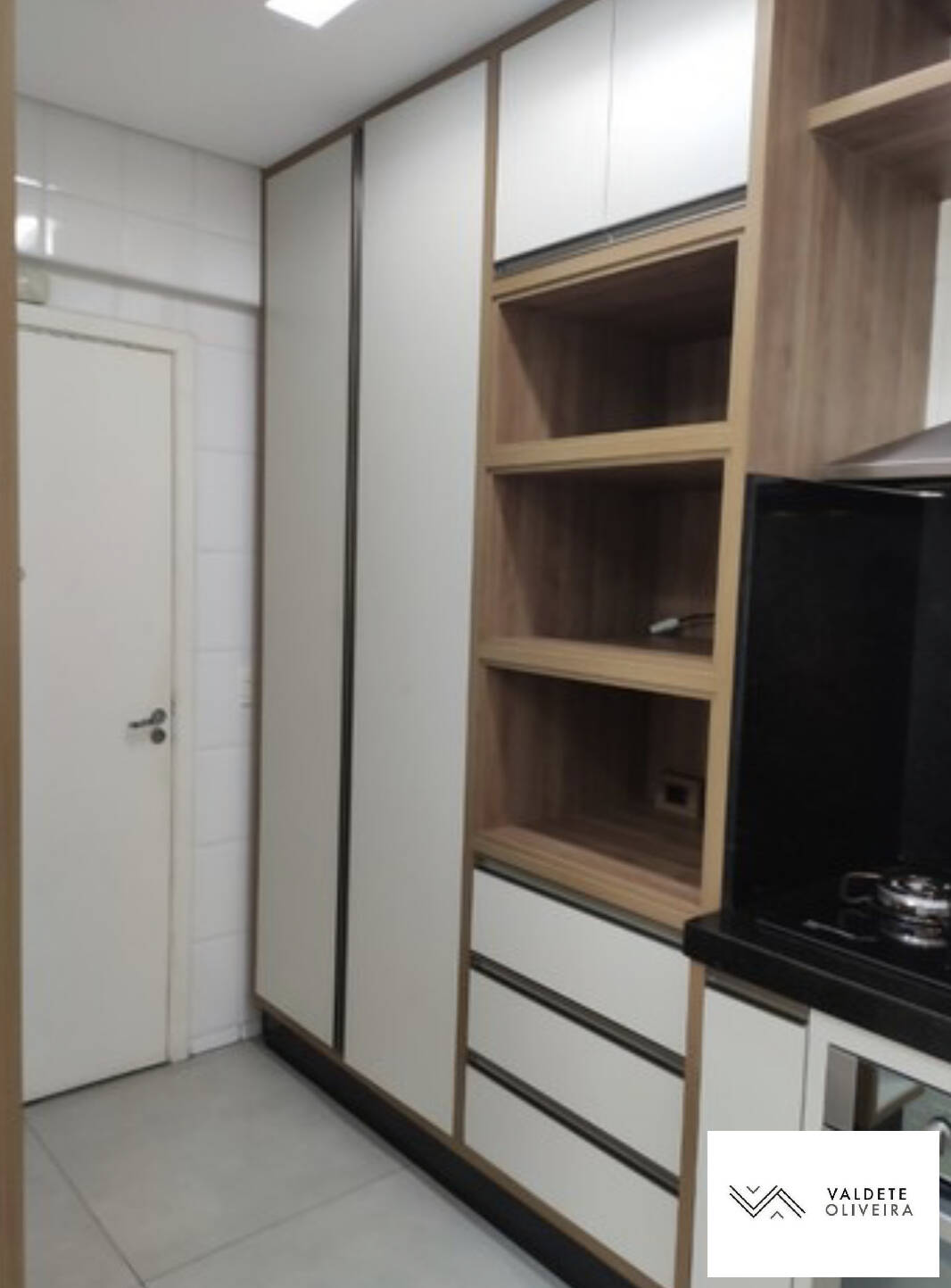 Apartamento à venda com 3 quartos, 143m² - Foto 13