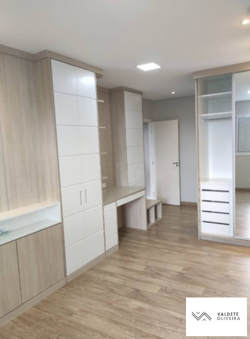 Apartamento à venda com 3 quartos, 143m² - Foto 15