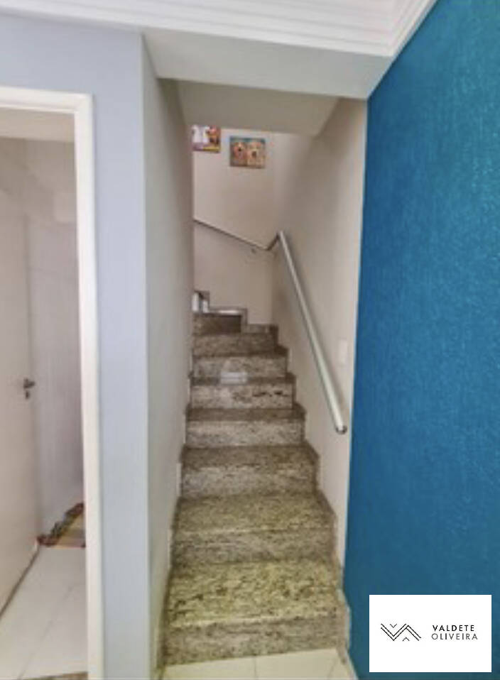 Casa à venda com 3 quartos, 140m² - Foto 8