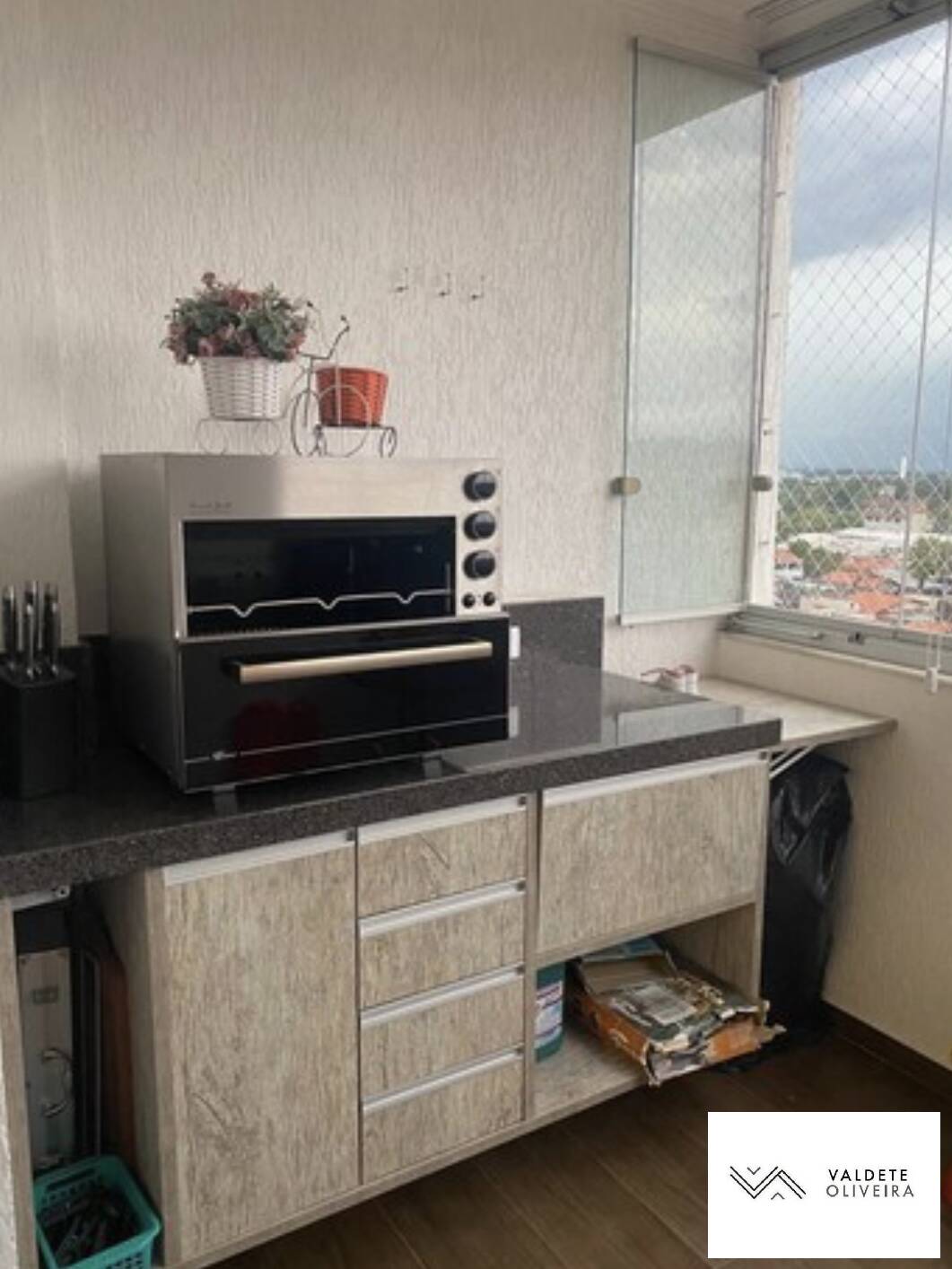 Apartamento à venda com 2 quartos, 66m² - Foto 2