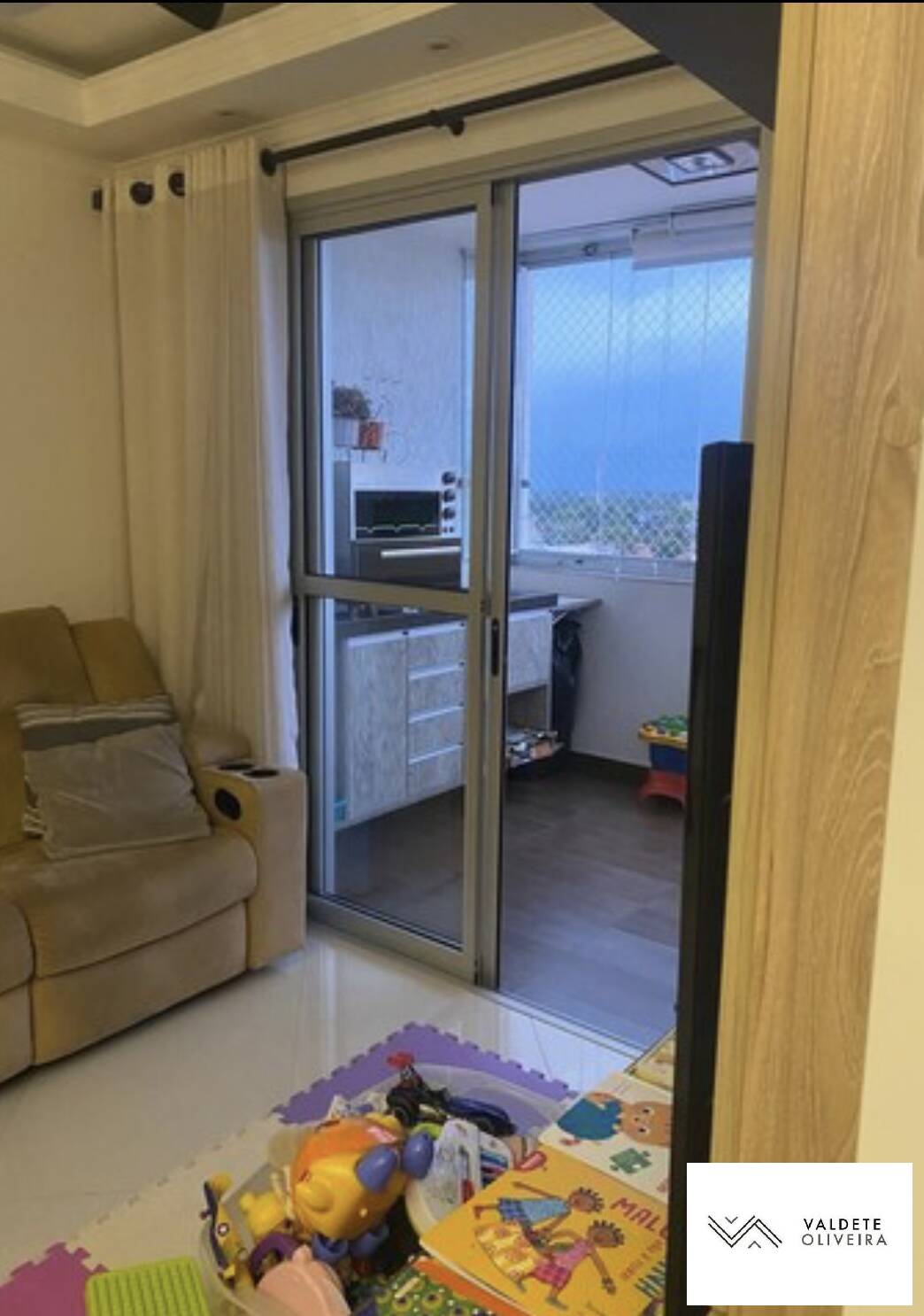 Apartamento à venda com 2 quartos, 66m² - Foto 3