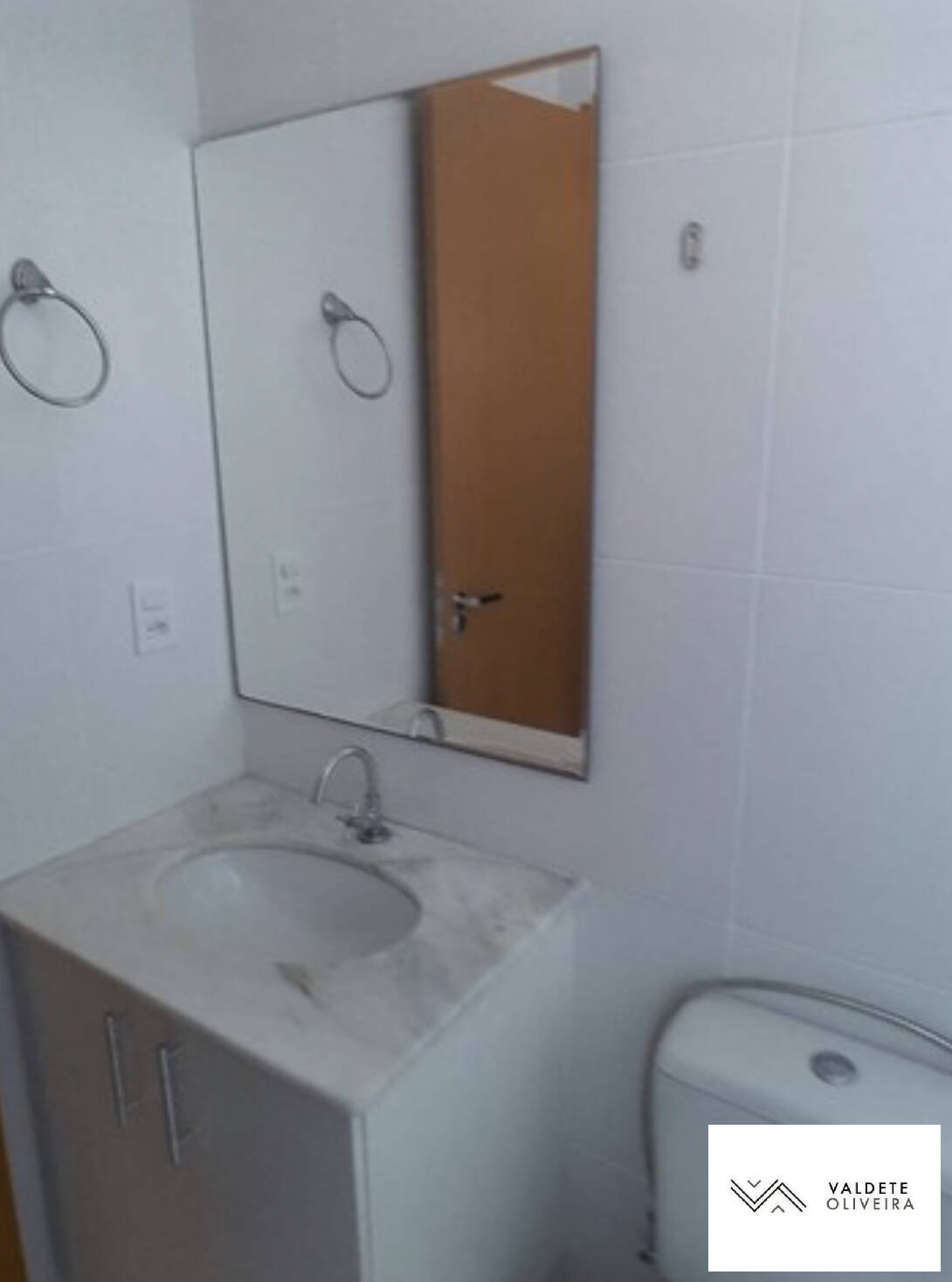 Apartamento à venda com 2 quartos, 65m² - Foto 3