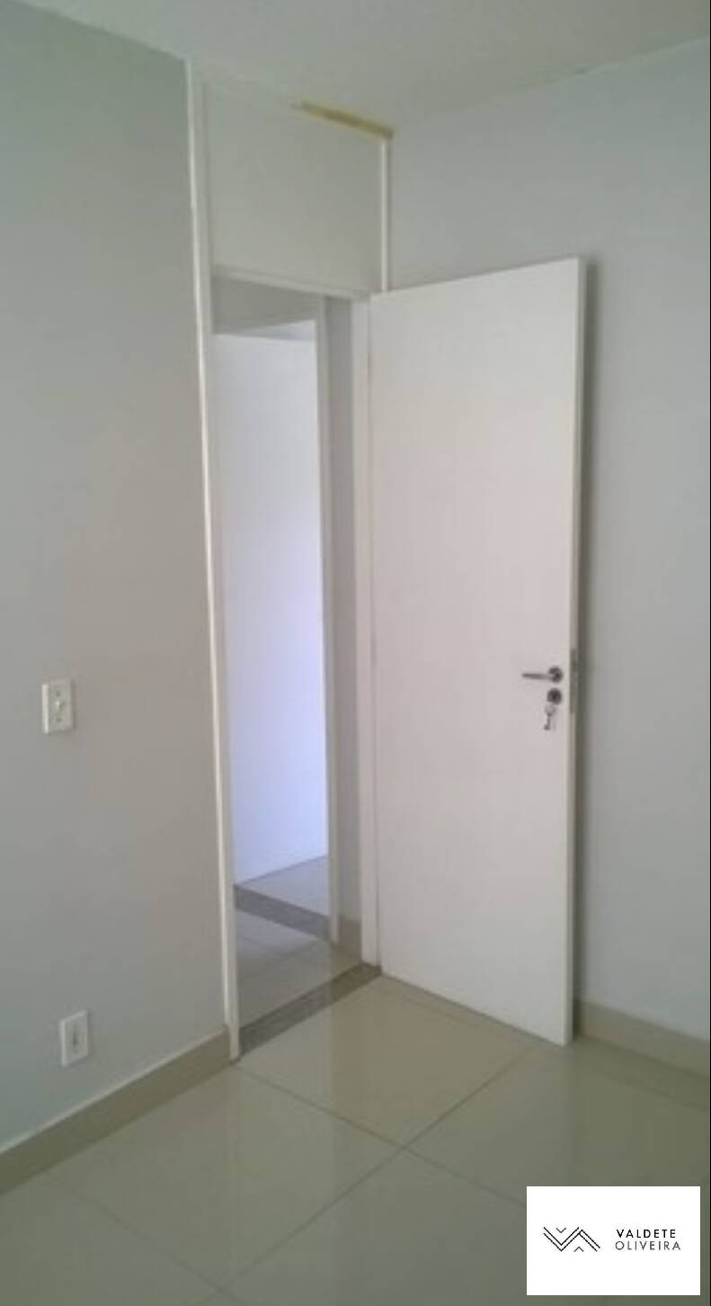 Apartamento à venda com 2 quartos, 50m² - Foto 4