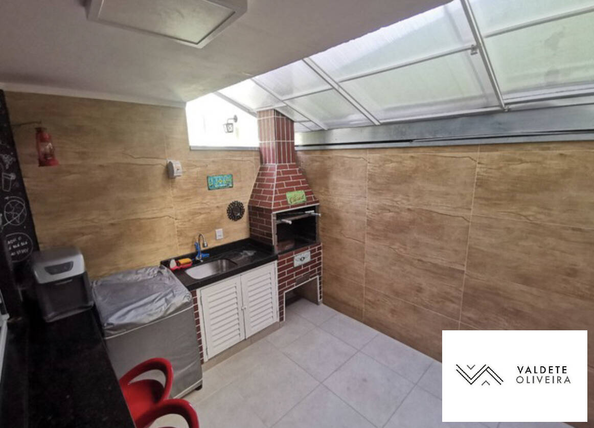 Casa à venda com 2 quartos, 84m² - Foto 13