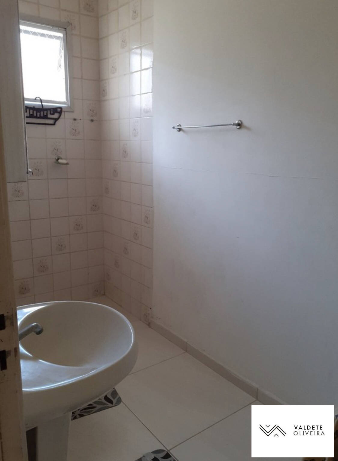 Apartamento à venda com 2 quartos, 66m² - Foto 2