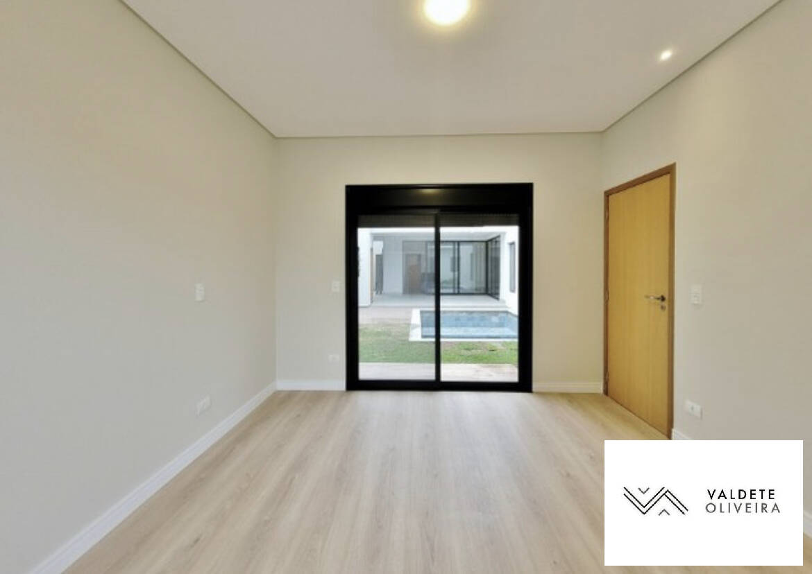 Casa à venda com 4 quartos, 234m² - Foto 16