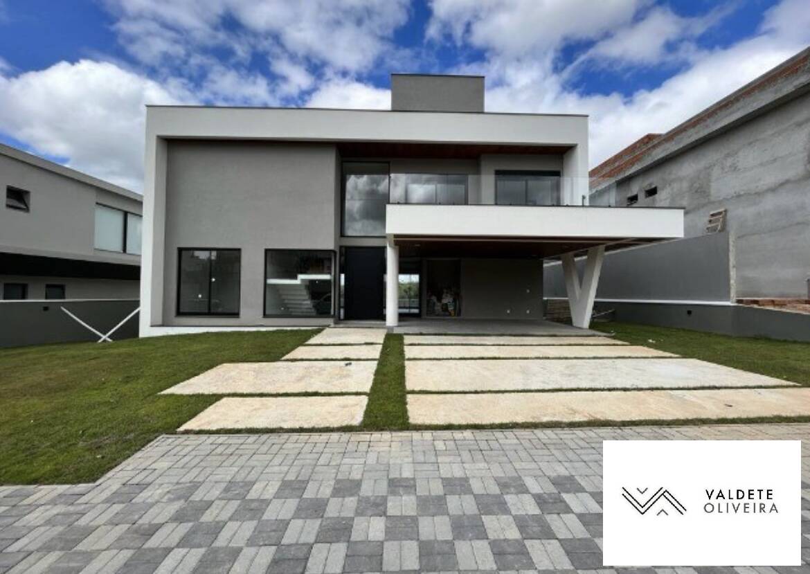 Casa à venda com 4 quartos, 484m² - Foto 1