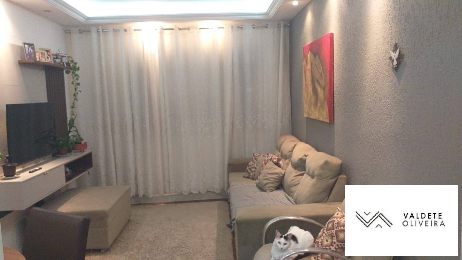 Apartamento à venda com 3 quartos, 80m² - Foto 1