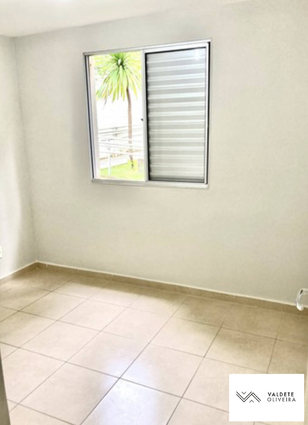 Apartamento à venda com 2 quartos, 45m² - Foto 2