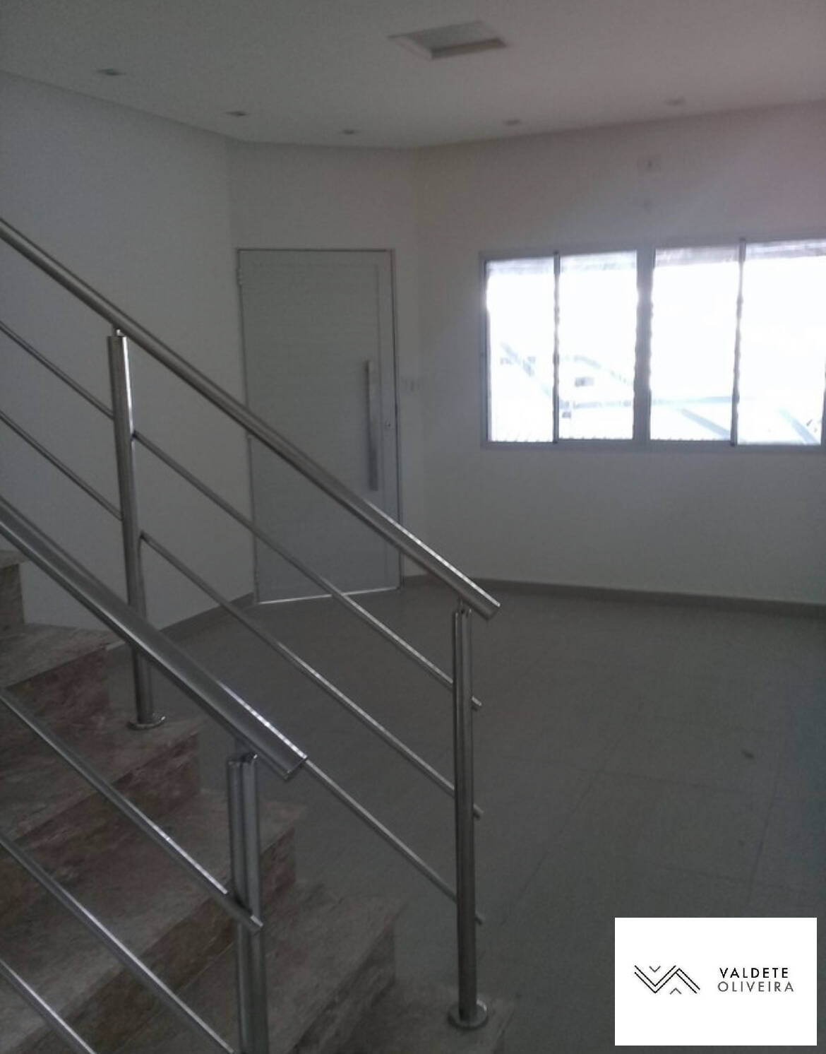 Casa à venda com 3 quartos, 240m² - Foto 6