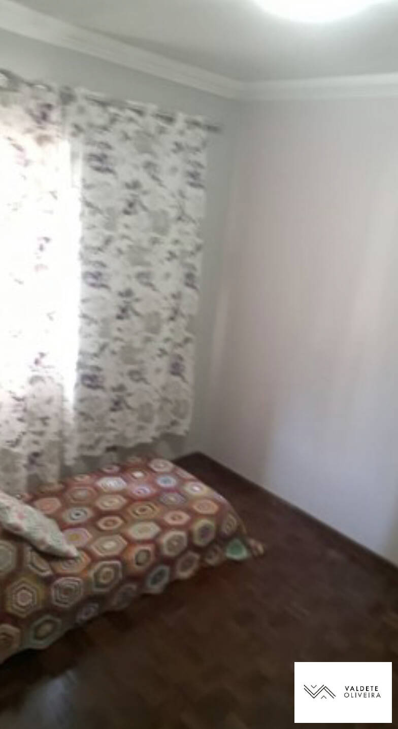 Apartamento à venda com 3 quartos, 100m² - Foto 2