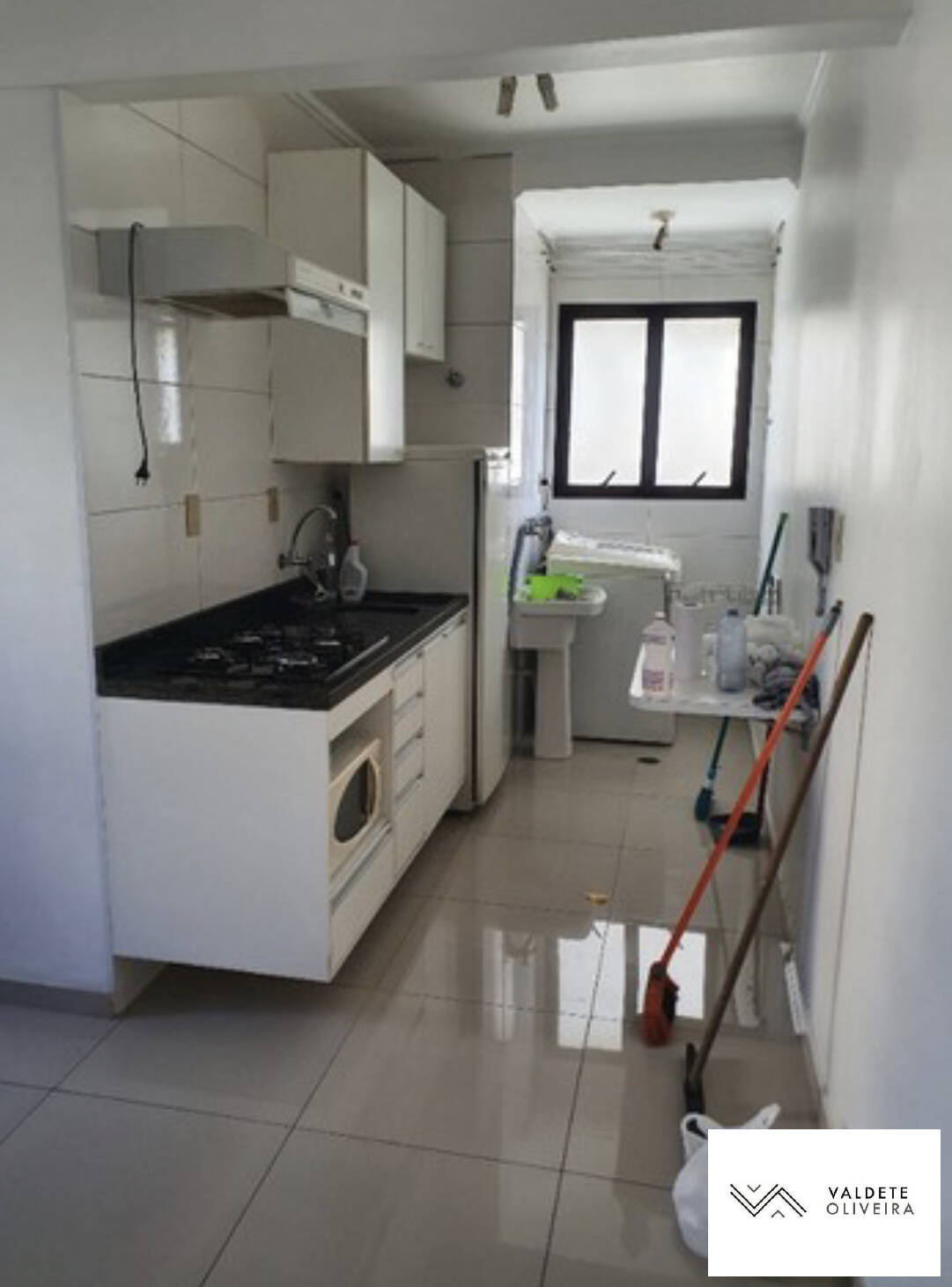 Apartamento à venda com 1 quarto, 42m² - Foto 8