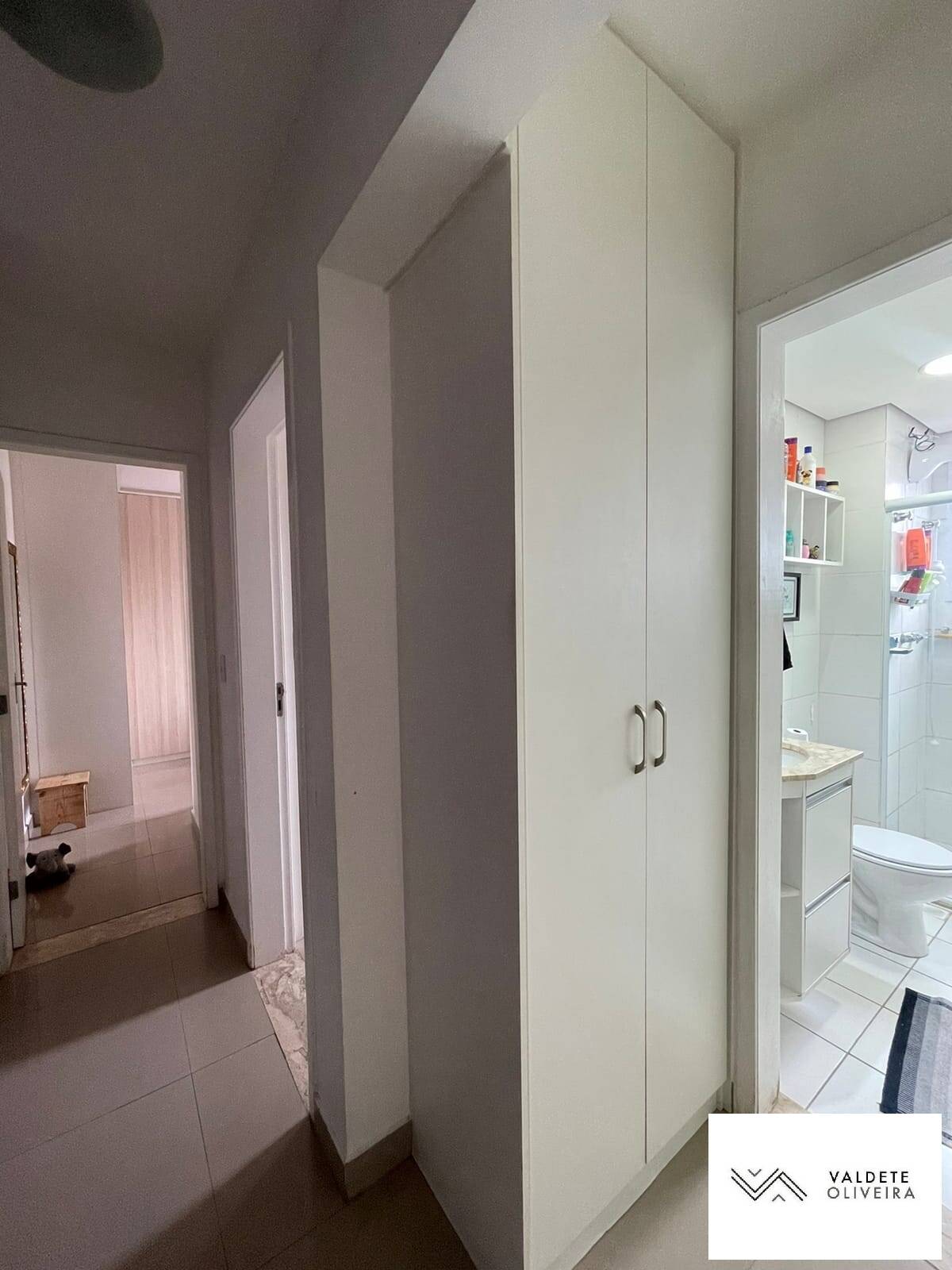 Apartamento à venda com 2 quartos, 50m² - Foto 4