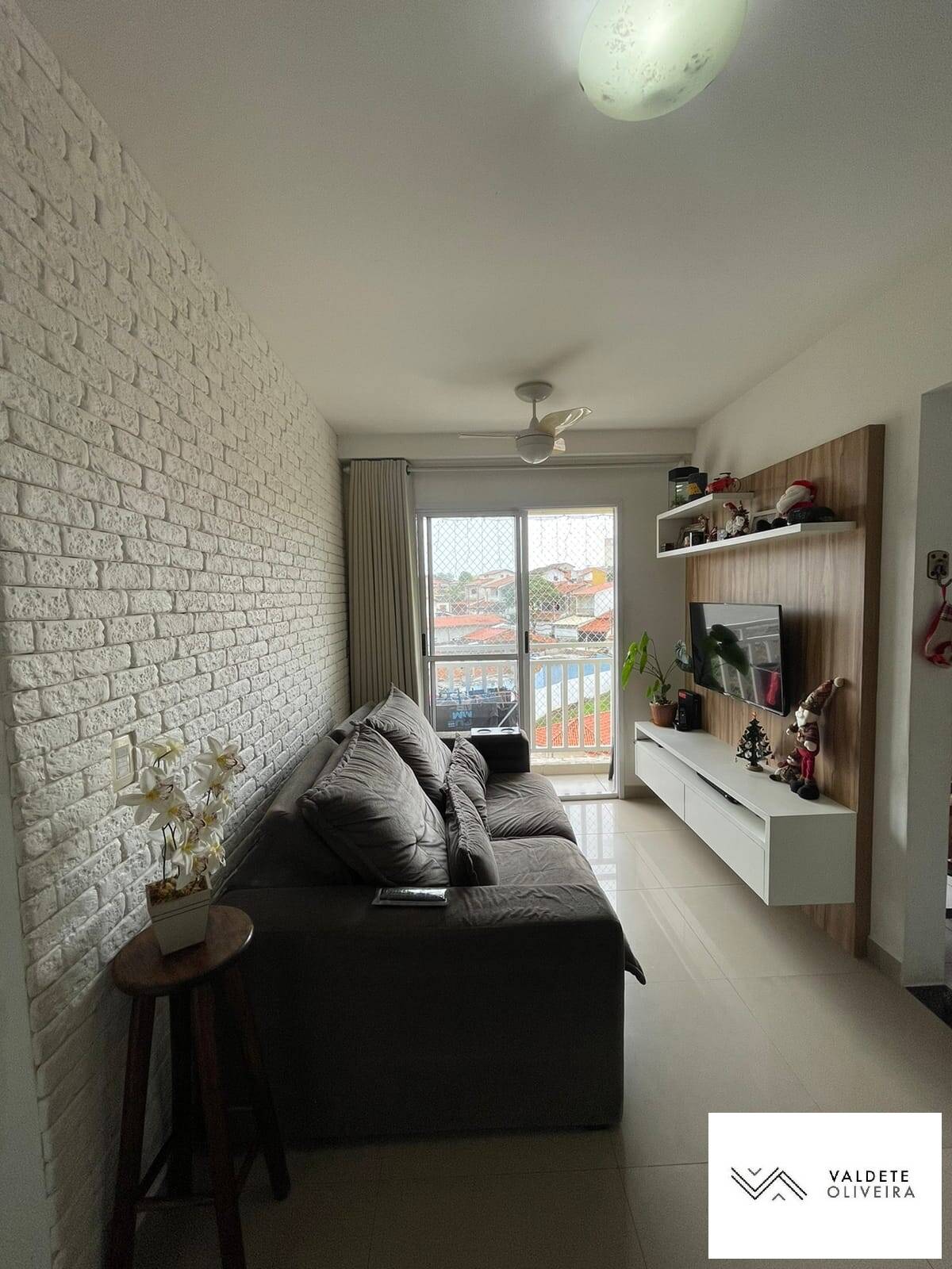 Apartamento à venda com 2 quartos, 50m² - Foto 1