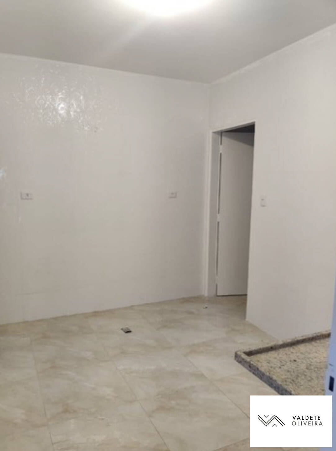 Casa à venda com 2 quartos, 170m² - Foto 5