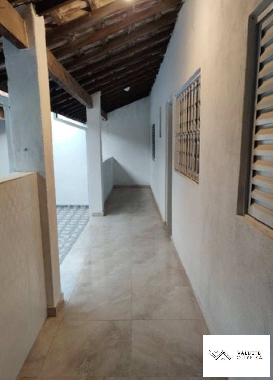 Casa à venda com 2 quartos, 170m² - Foto 14