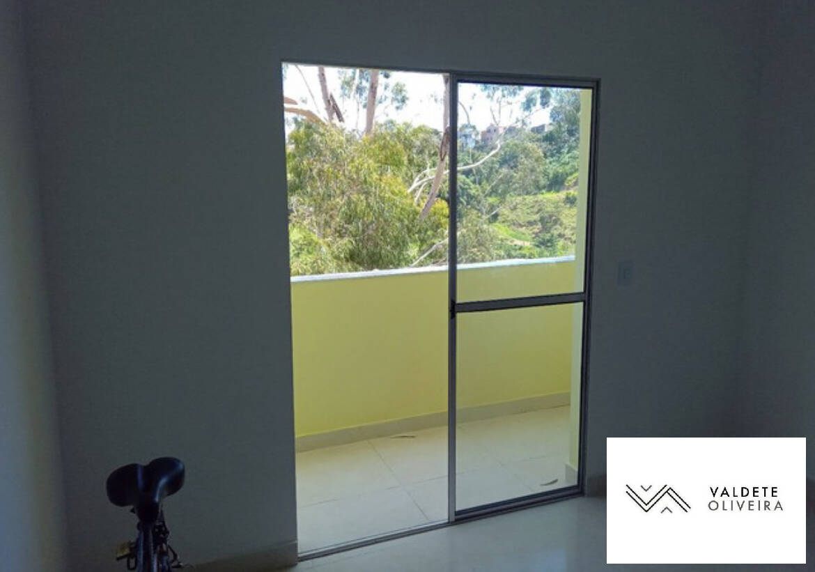 Casa à venda com 2 quartos, 102m² - Foto 4