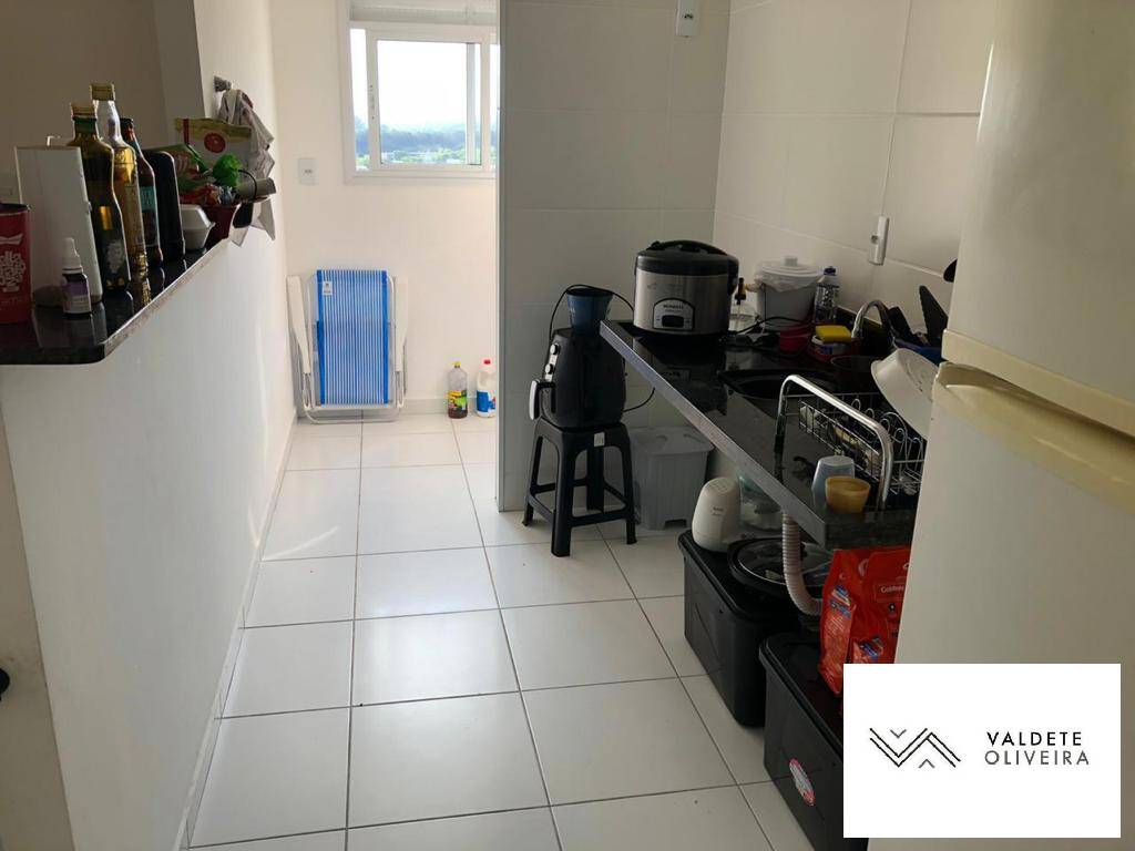 Apartamento à venda com 2 quartos, 59m² - Foto 2