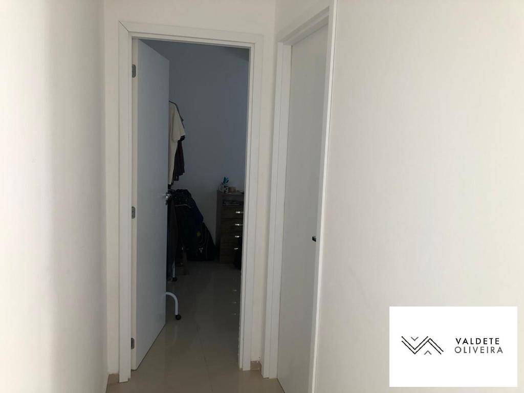 Apartamento à venda com 2 quartos, 59m² - Foto 5