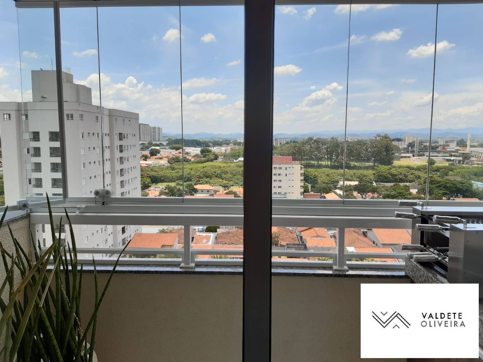 Apartamento à venda com 2 quartos, 64m² - Foto 10