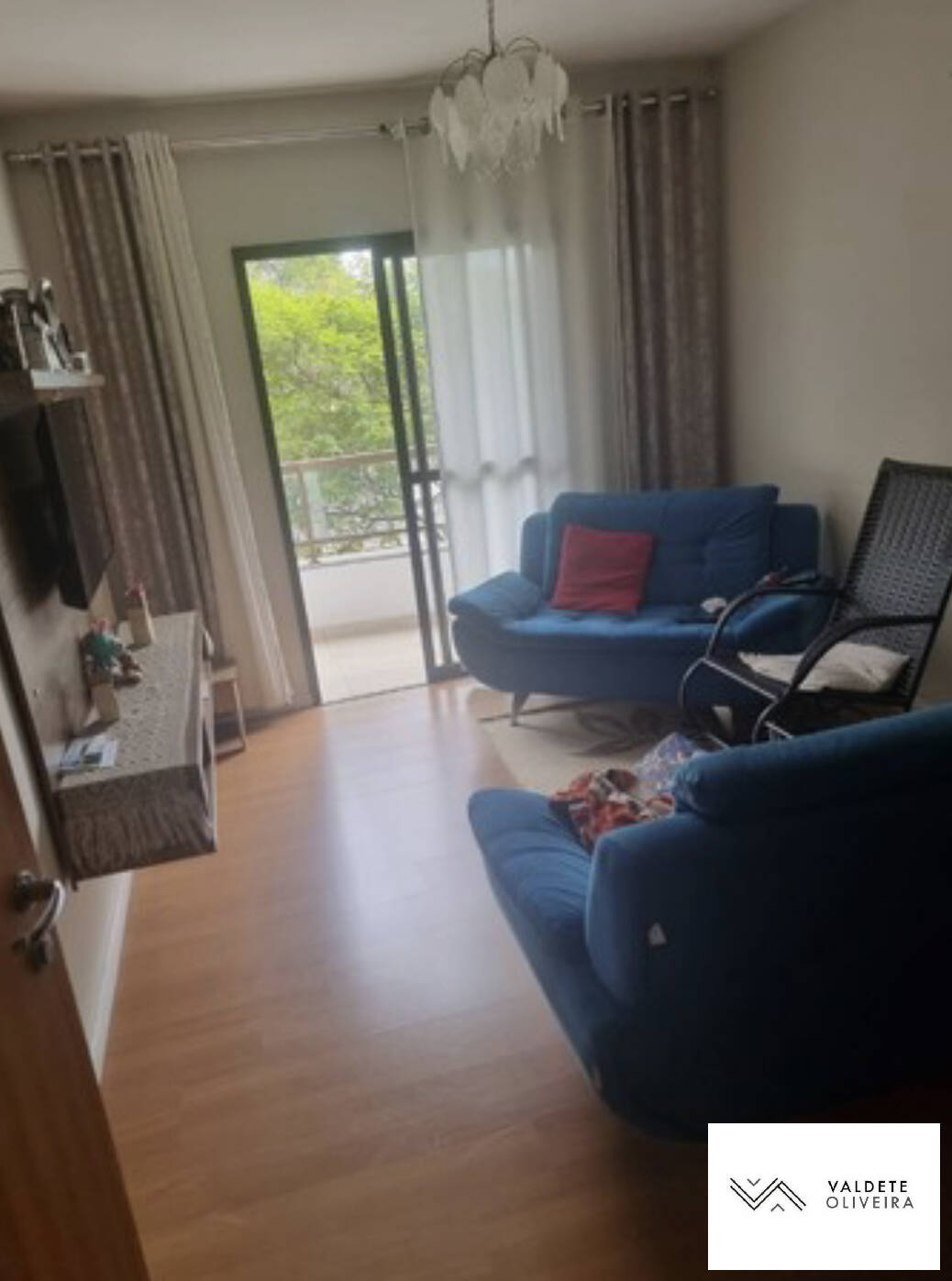 Apartamento à venda com 2 quartos, 72m² - Foto 1