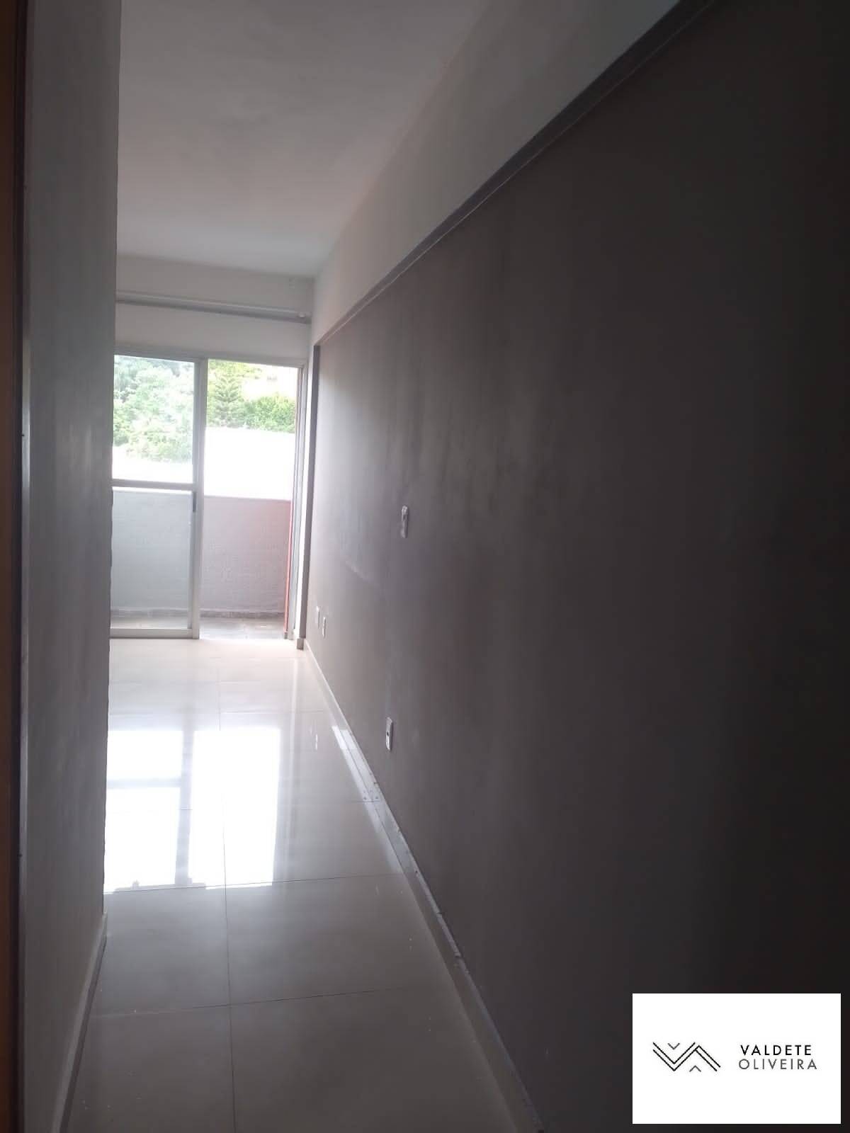 Apartamento à venda com 2 quartos, 62m² - Foto 17