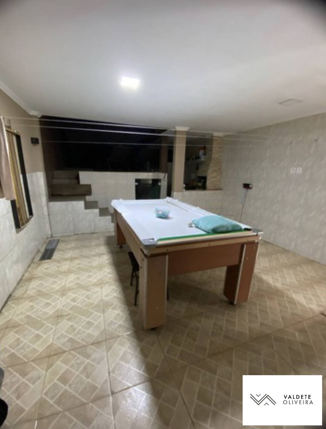 Casa à venda com 4 quartos, 300m² - Foto 14