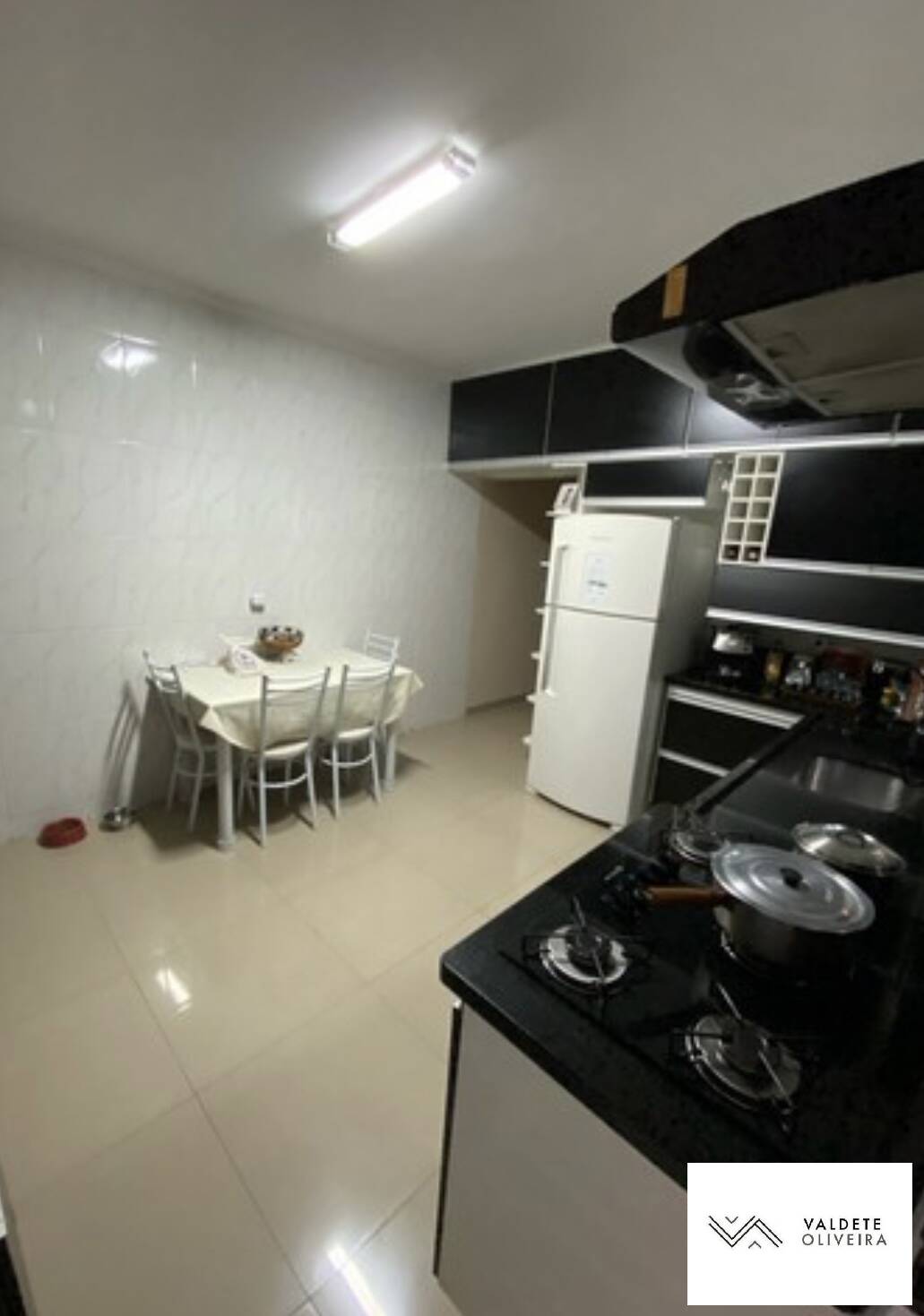 Casa à venda com 4 quartos, 300m² - Foto 19