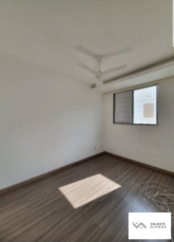 Apartamento à venda com 2 quartos, 50m² - Foto 4