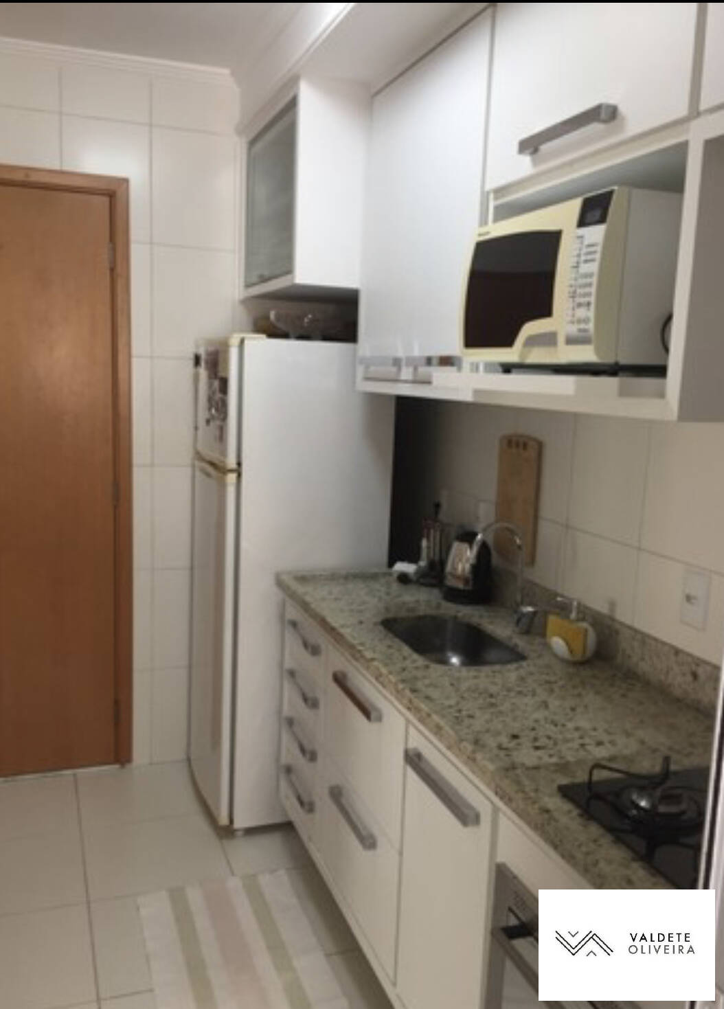 Apartamento à venda com 3 quartos, 75m² - Foto 11