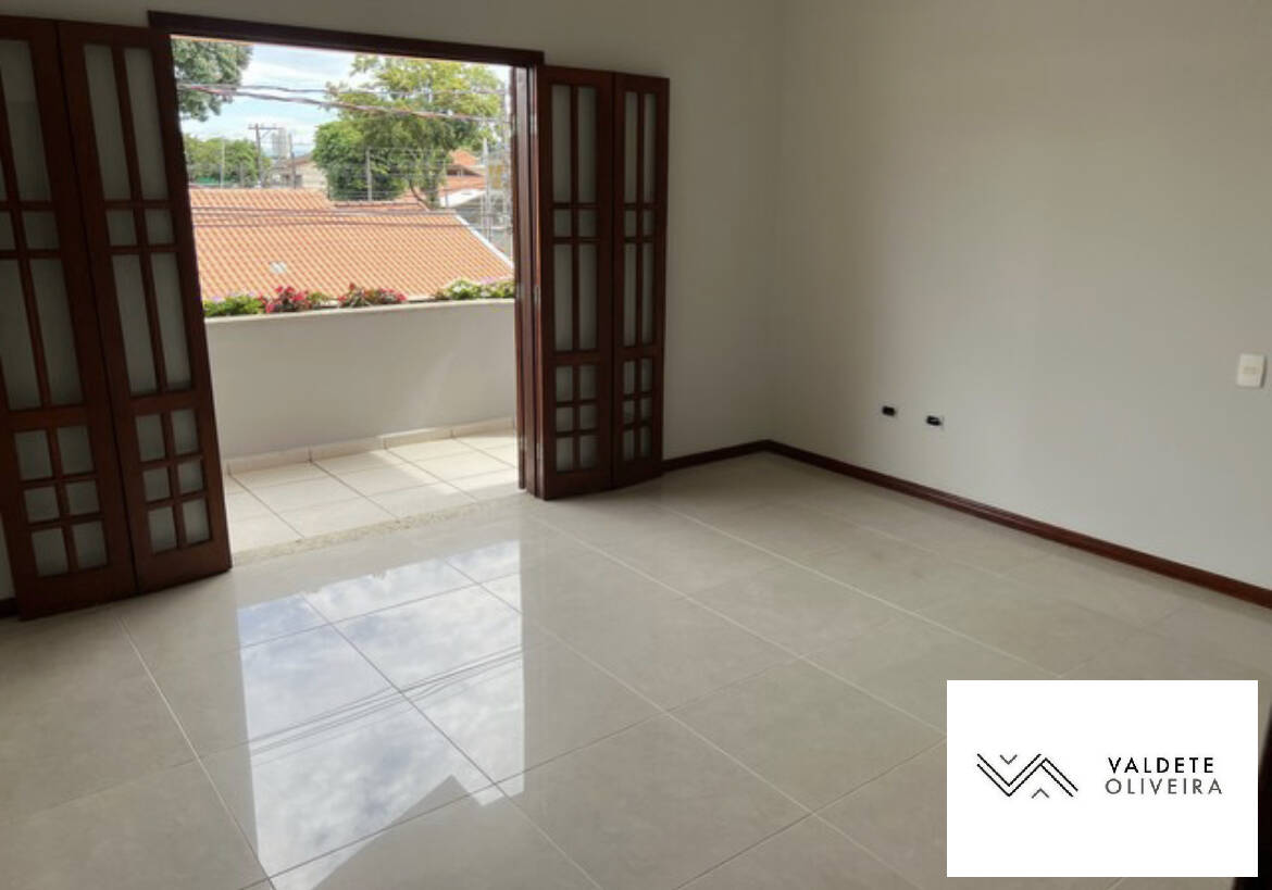 Casa à venda com 5 quartos, 320m² - Foto 9